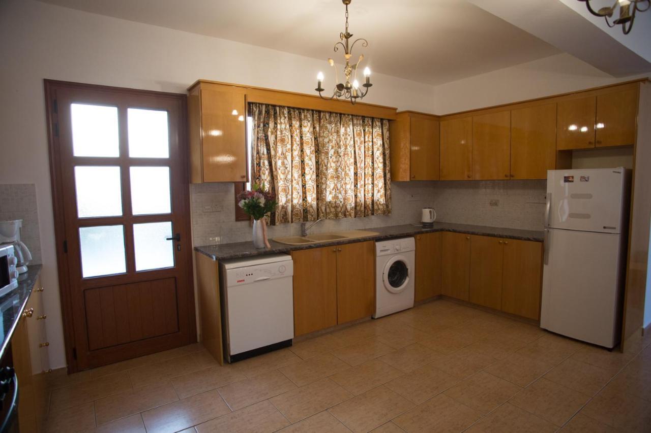 Marilia 1 Vila Polis Exterior foto